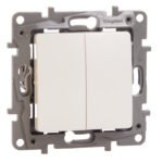 INTERRUPTEUR DOUBLE VA-ET-VIENT LEGRAND NILOE AVEC PLAQUE