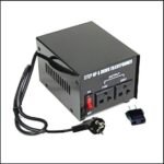 transformateur élévateur et abaisseur Airstar AST-200. 