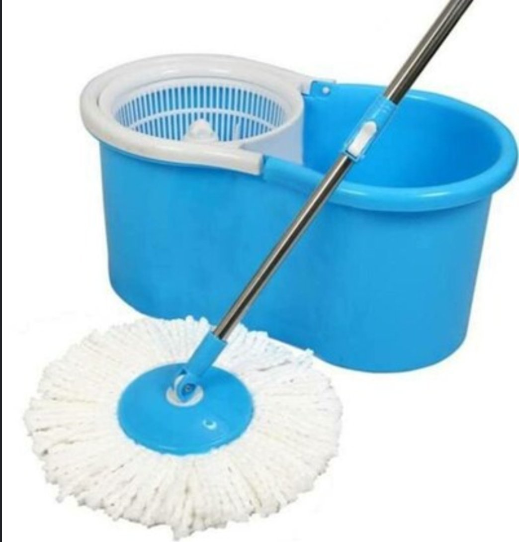 Seau de nettoyage + balai à franges essoreur "spin mop" ou balai rotatif
SEAU A MENAGE Serpillère Rotatif 360°