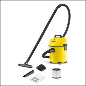 Aspirateur Kärcher eau et poussière WD 1 Classic, puissant de 1 200 watts. Doté d'un bac à poussière robuste et résistant aux chocs de 15 litres
