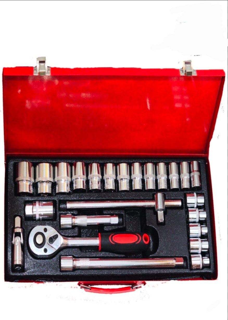 Jeu de 24 douilles Cliquet 1/2″ DR. Haute qualité