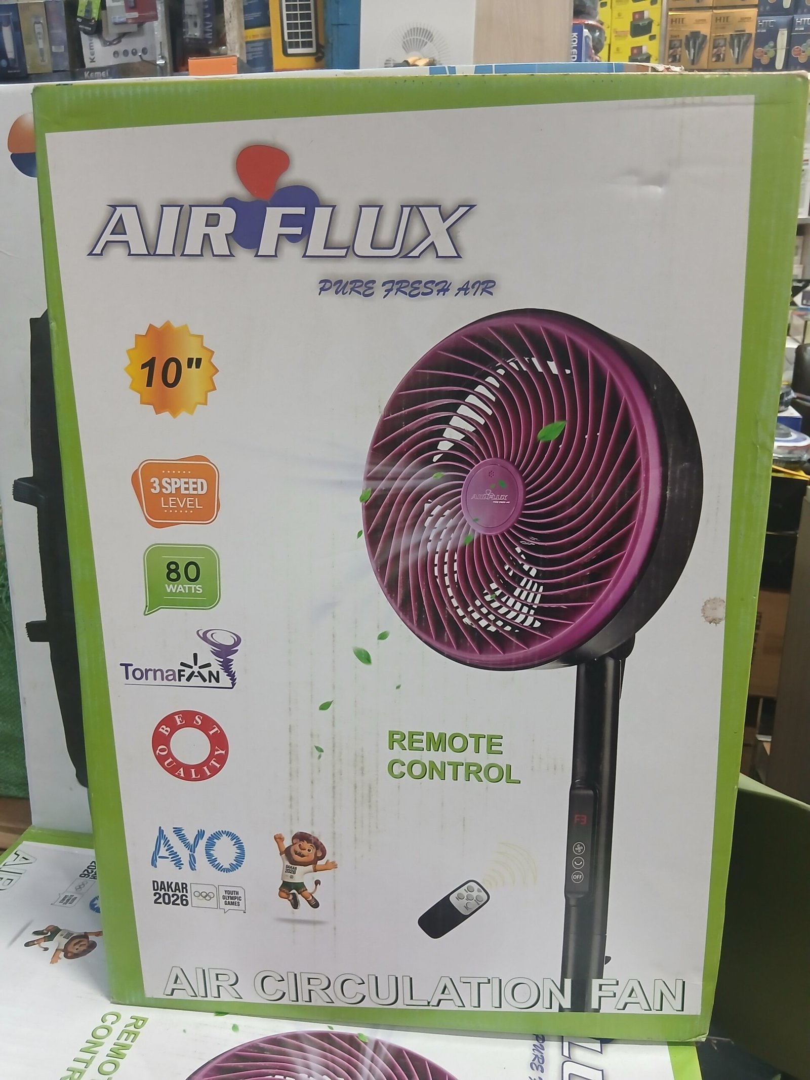 Ventilateur sur pied multidirectionnel, design moderne, tête inclinable, 3 vitesses,Fonction de télécommande – Image 4